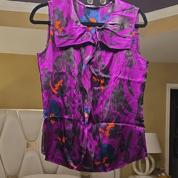 Elie Tahari Purple and Red Floral Blouse - Picture 4 of 13